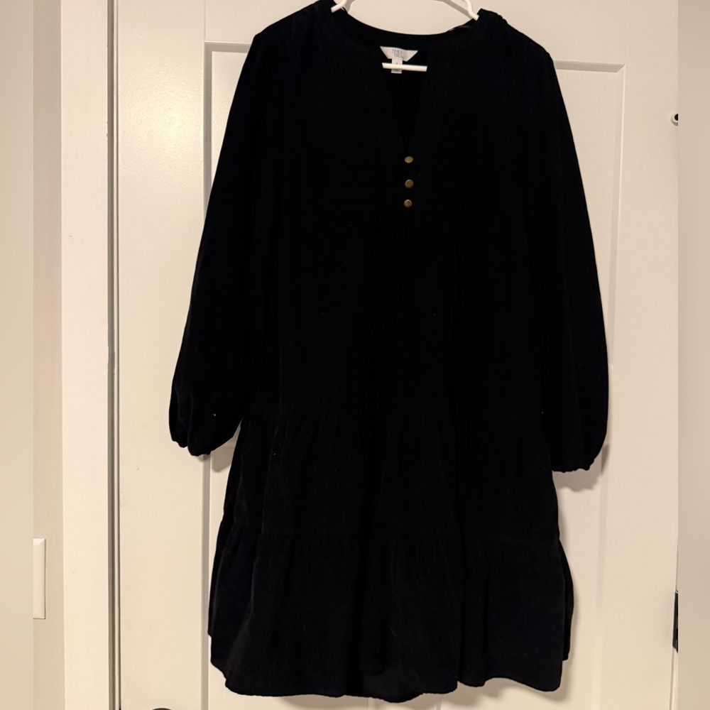 Time and Tru Black Long Sleeve Tiered Tunic Dress
